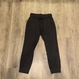 Lululemon ready to rulu cropped jogger size 4